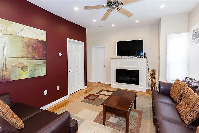 36 Florence St #2A