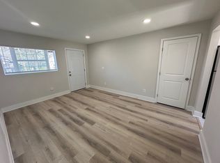 1060 Oak St SW, Atlanta, GA 30310