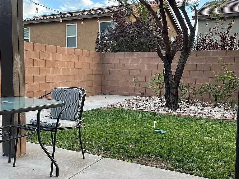 10639 Whiting Ave — Photo 28