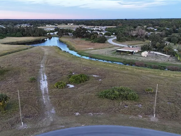 3019 NW Beechwood Cir, Labelle, FL 33935