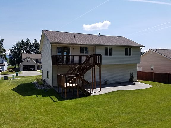 Spacious Yard, Patio & Deck