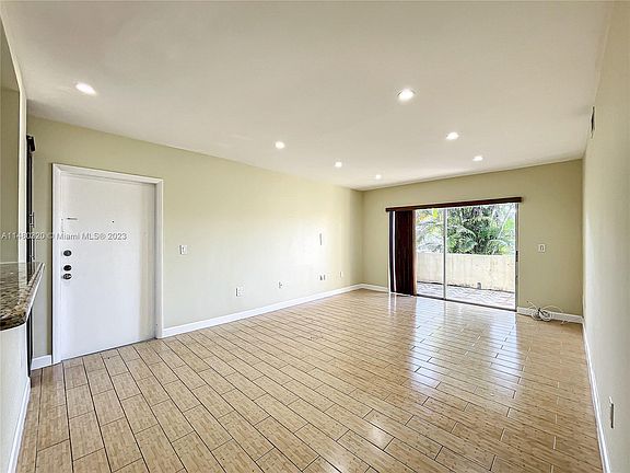 5th image of 13811 SW 90th Ave #105-H