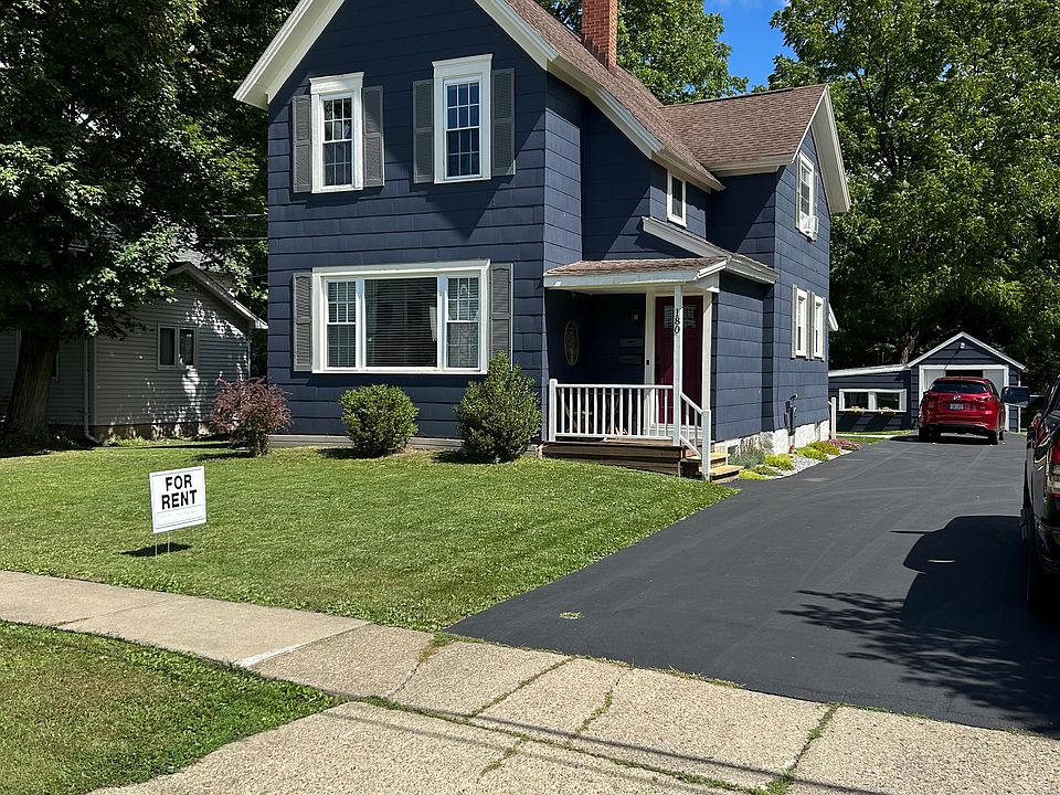 1st image of 180 Walnut St