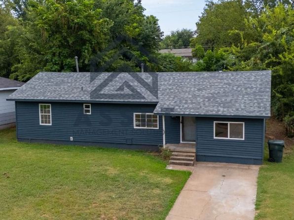 1040 Sycamore Dr