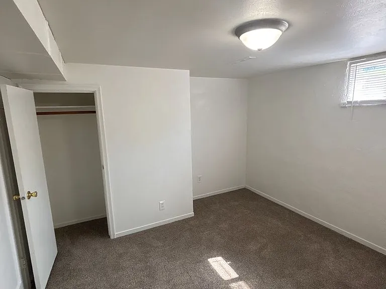 85 Princeton Ave — Photo 12