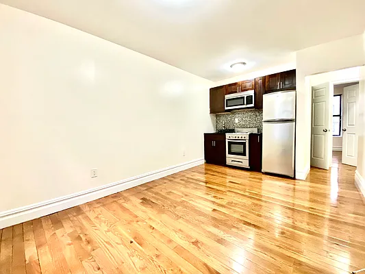 Rented by Bohemia Realty Group | media 3