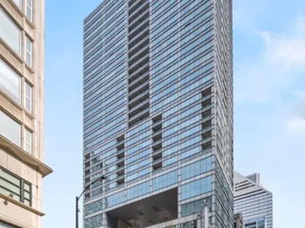 8 E Randolph St Unit 3004, Chicago, IL 60601
