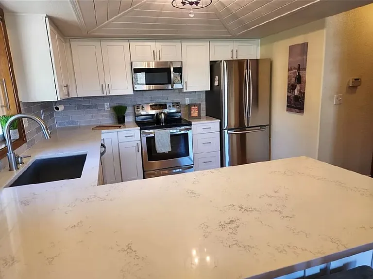 247 SE Weston Rd — Photo 67