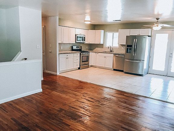 Newly remodeled kitchen! 