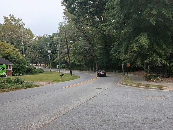 4th image of 1476 NW Dr NW