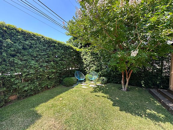 Front yard Acapulco chair seating area