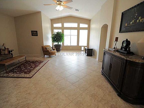 2nd image of 5905 Spinnaker Reach Ave