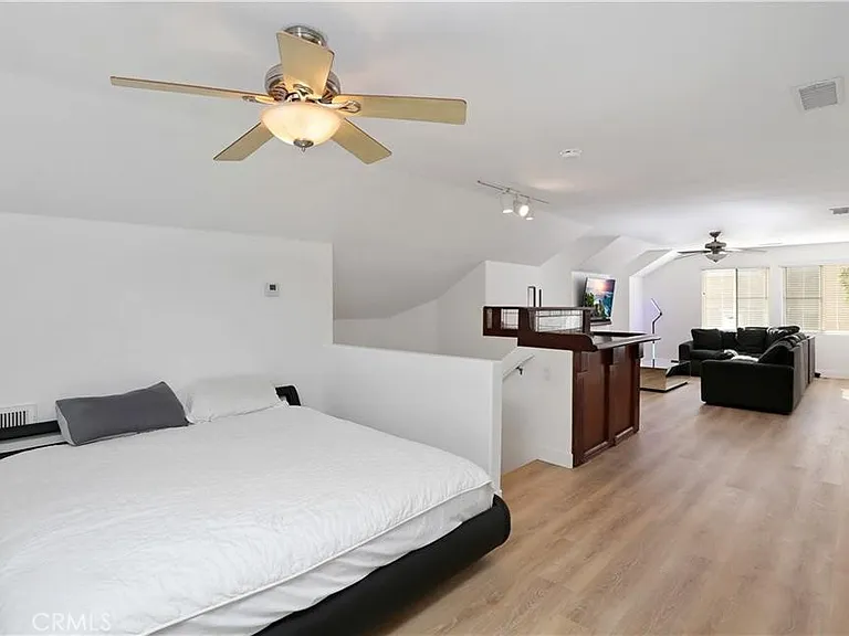 23679 Ridgeway — Photo 33