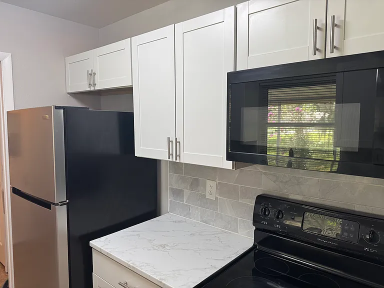 4270 SW 145th Place Rd — Photo 11