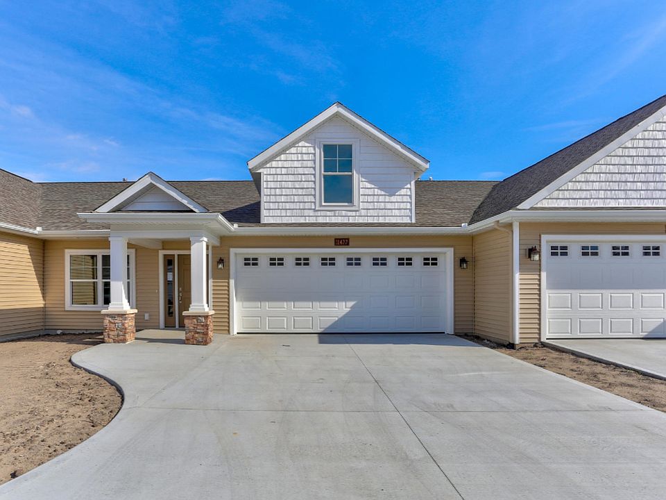 1st image of 11477 S Lake Dr #161