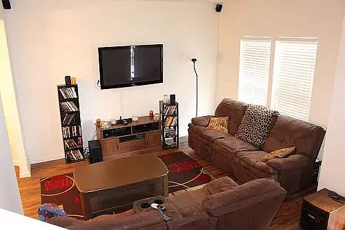 2 bed, 2.5 bath, 1558 sqft, $1,700 — Photo 4