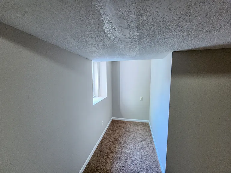 433 Eagle Lake Rd S — Photo 22