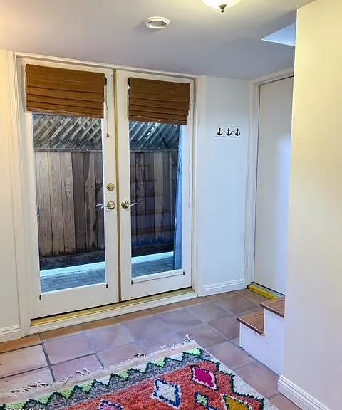 248 Cahuenga Dr — Photo 44