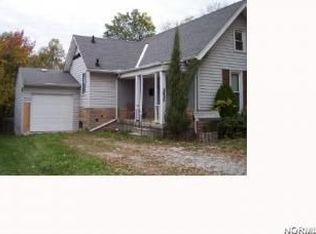 9792 E River Rd, Elyria, OH 44035