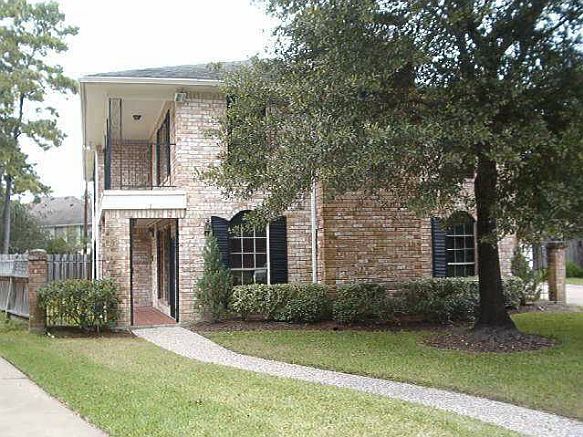 1st image of 12134 Glenway Dr