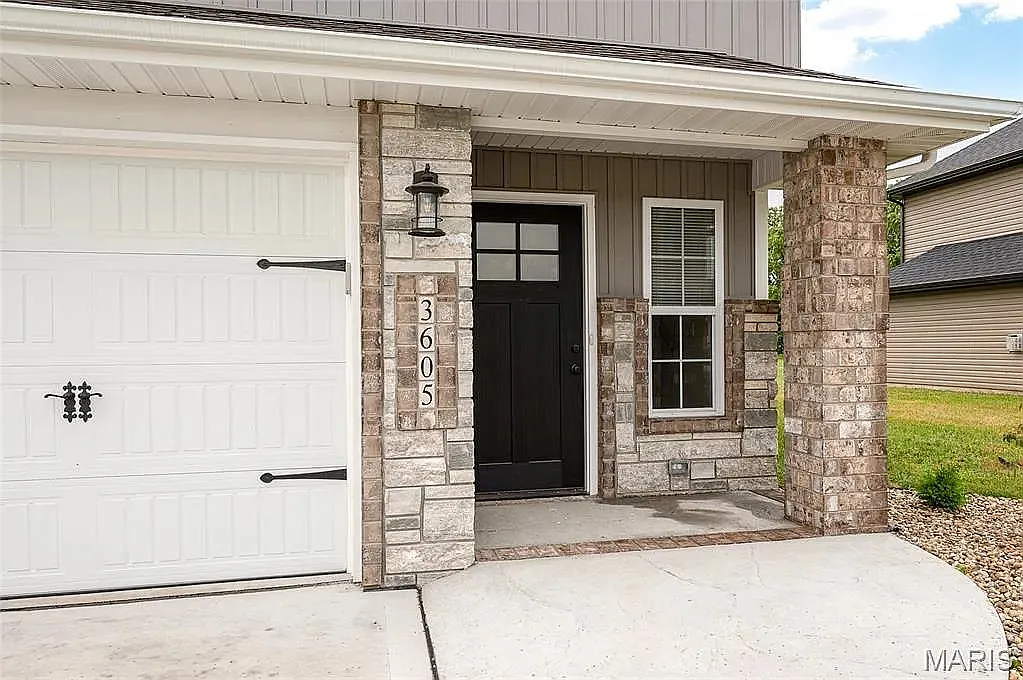 3 bed, 2.5 bath, $2,500 — Photo 3