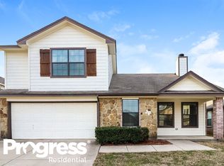 2121 Deniro Dr, Fort Worth, TX 76134