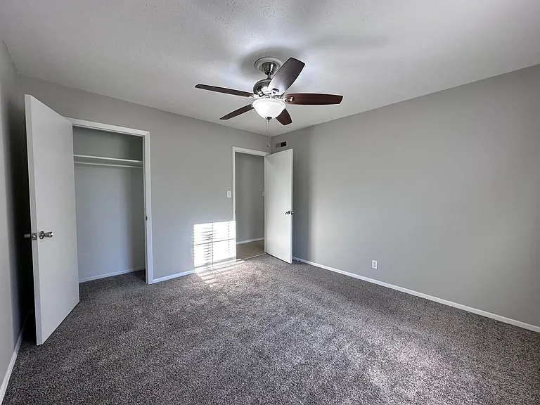 4532 Lynnmont Rd — Photo 24