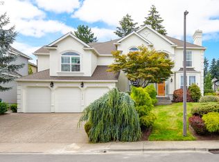 16736 SW Blackberry Ln, Beaverton, OR 97007