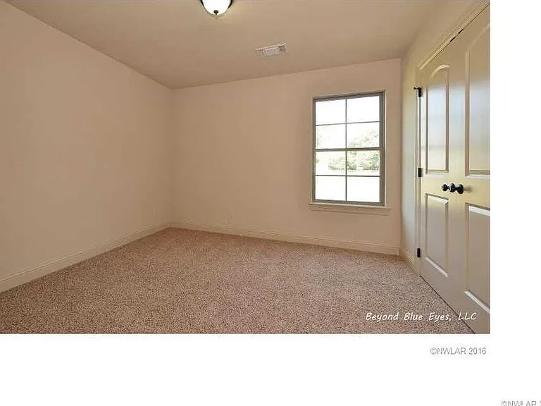 503 Oak Ridge Dr — Photo 15