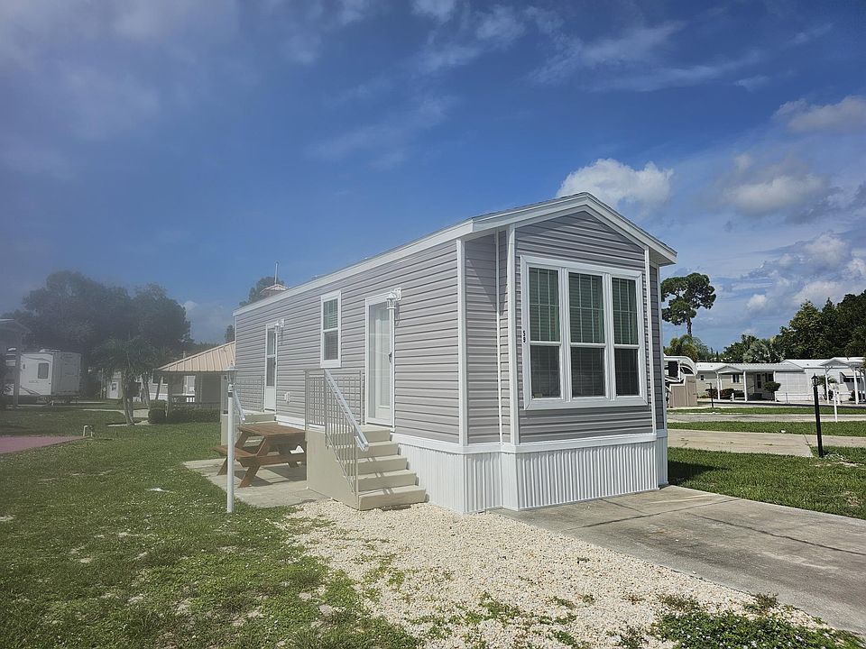 1st image of 59 Beachfront Ln