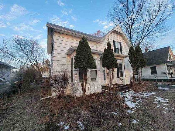2nd image of 1023 S Woodbridge St