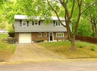 4 Madeline Ave, Salem, MA 01970