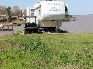 381 Coco Loop, Pointblank, TX 77364