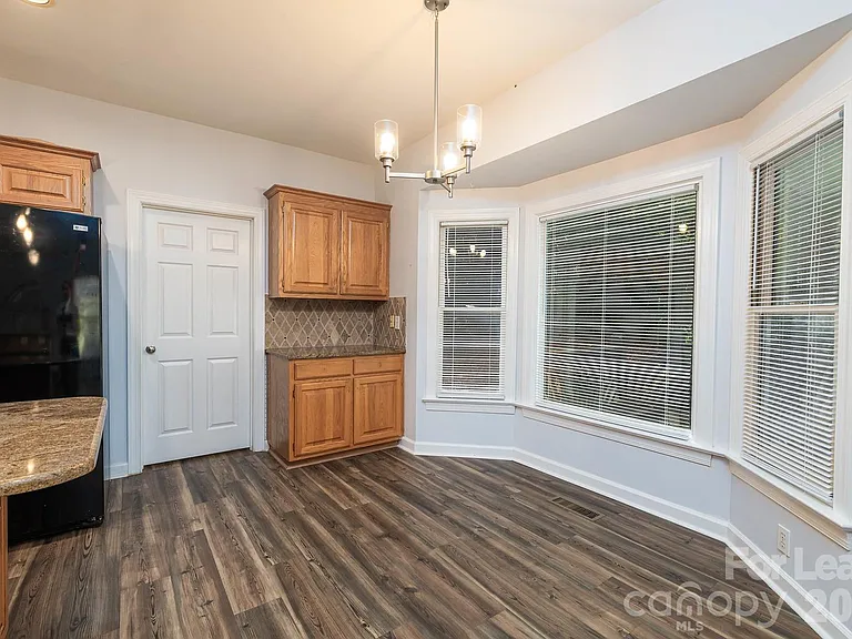 5238 Downing Creek Dr — Photo 16