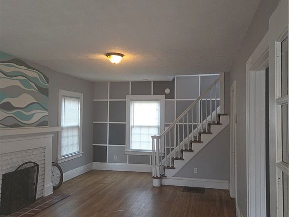 2nd image of 3609 Normandy Rd