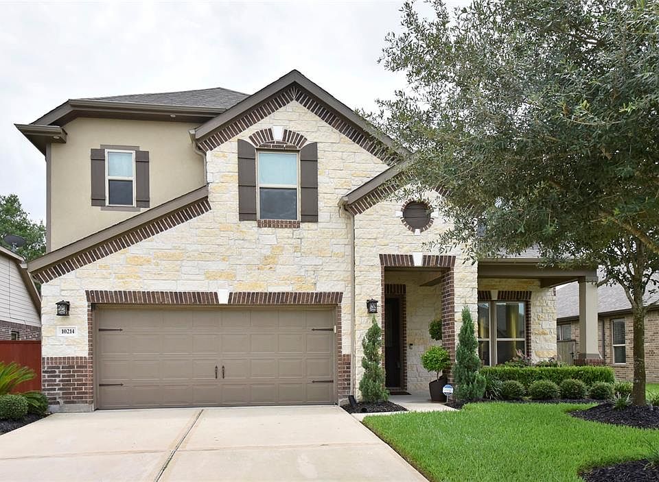 1st image of 10214 Eagle Hollow Dr