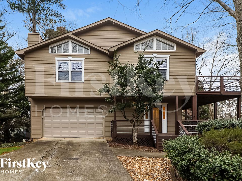 1st image of 815 Old Spring Way