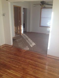 4th image of 2943 Queen Ave N