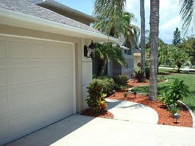 1st image of 264 Lake Shore Dr