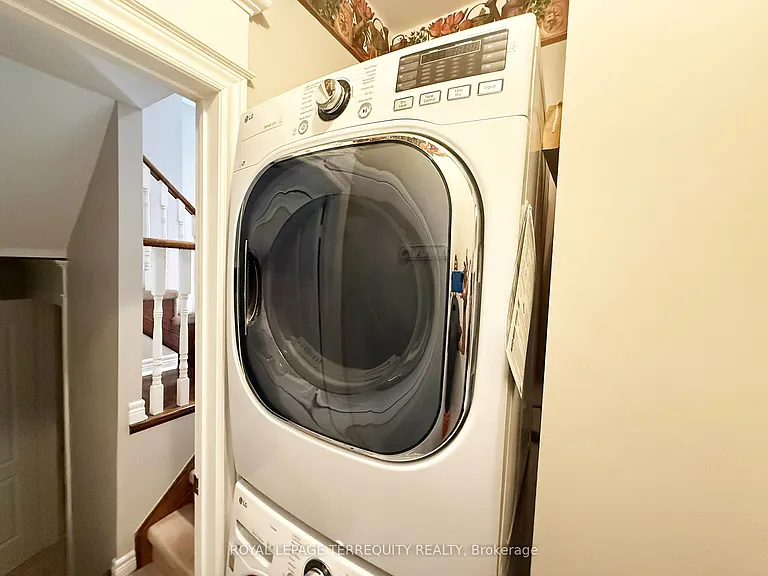 190 Harding Blvd W #34 — Photo 10