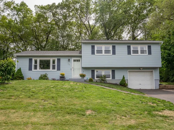 22 Burr Court, Southington, CT 06489