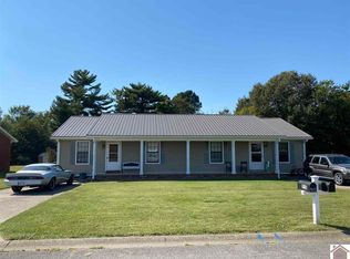 908 & 910 Bagwell Blvd, Murray, KY 42071