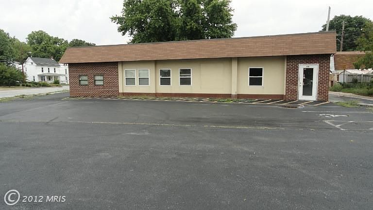 1st image of 816 Virginia Ave