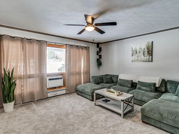 3rd image of 270 Keathley Dr