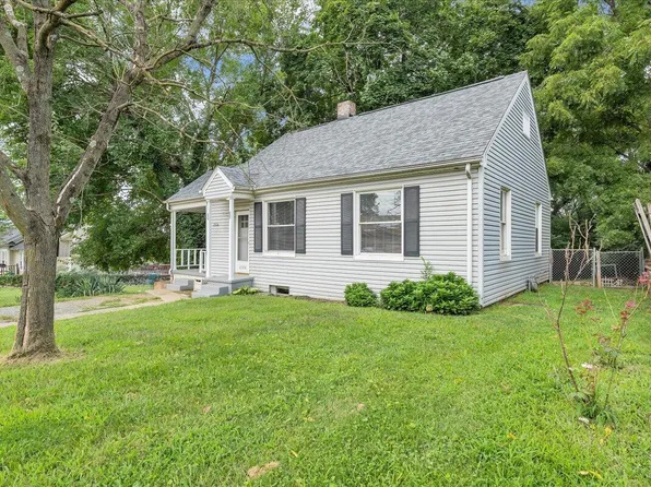 1516 Compton St NE, Roanoke, VA 24012