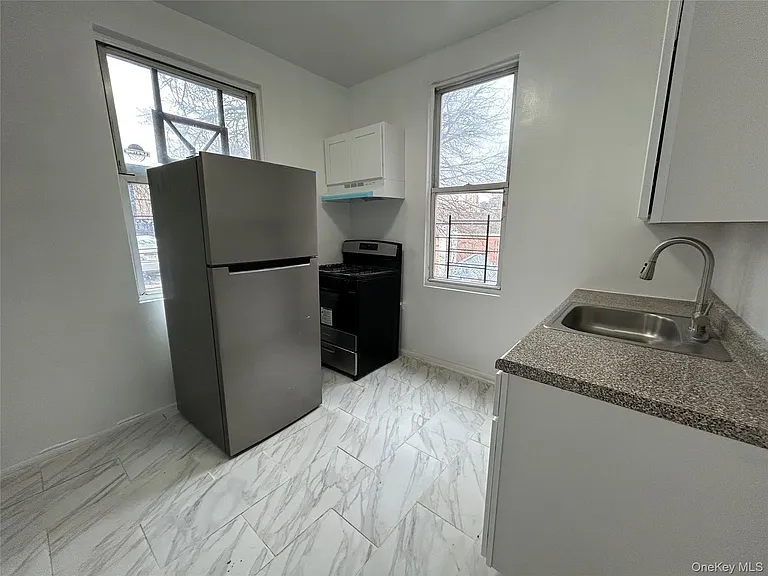 1819 Palisade Pl #1 — Photo 4