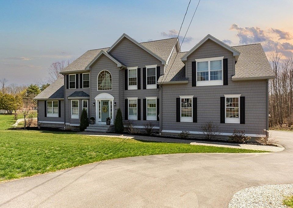 463 Main St, West Newbury, MA 01985 Zillow