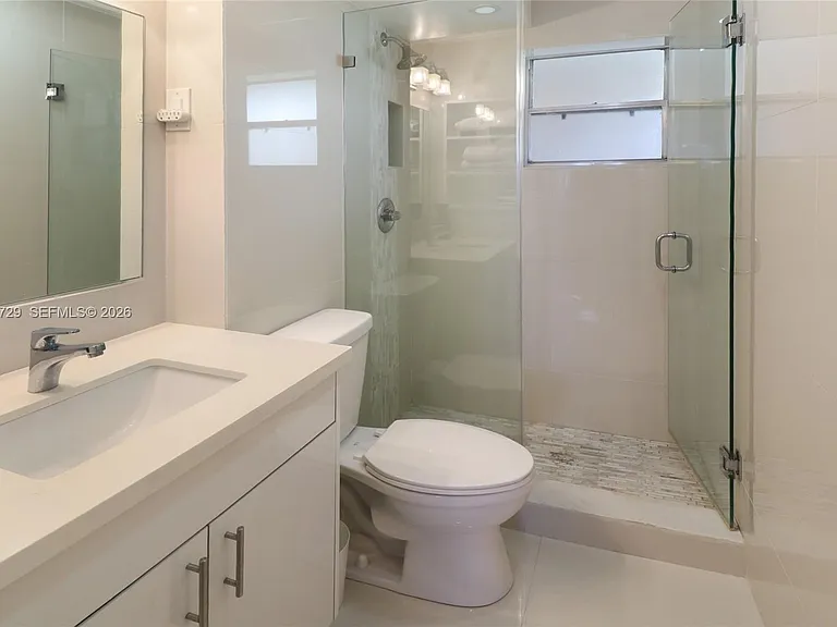 220 N Kings Point Dr #415 — Photo 18