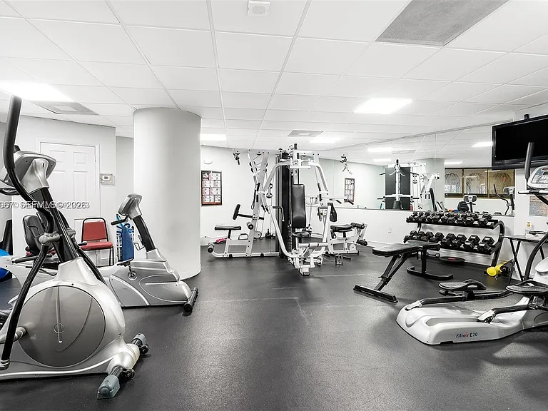 3800 Galt Ocean Dr #309 — Photo 33
