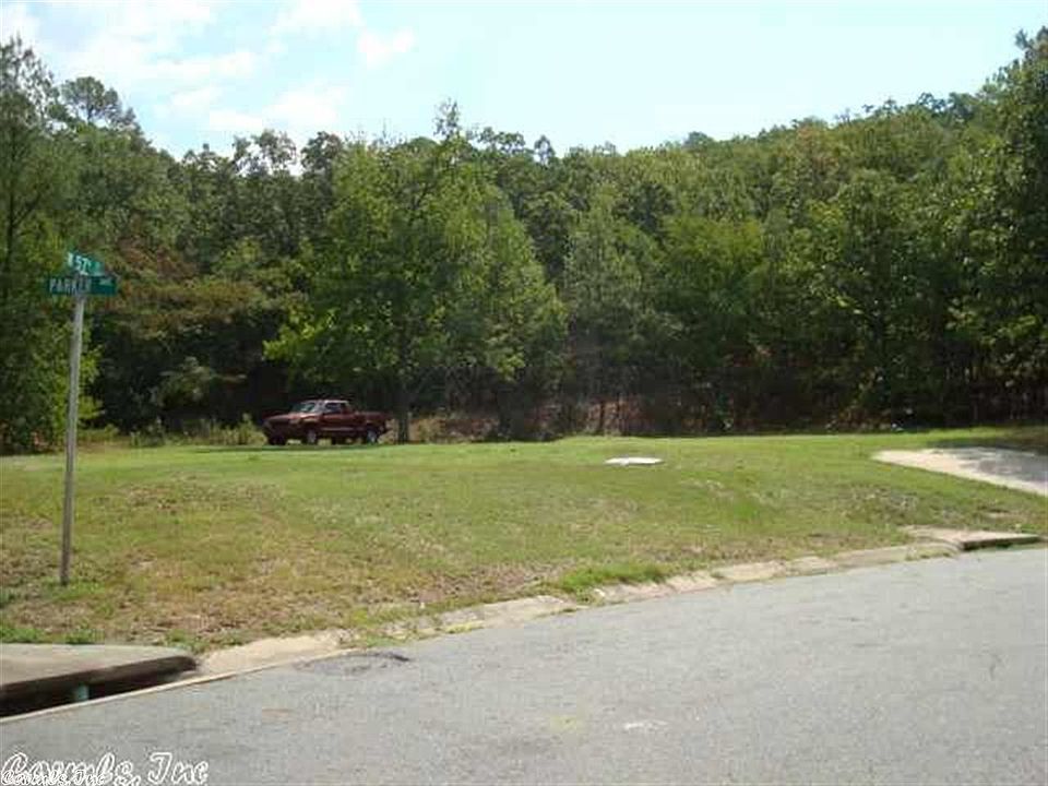 1st image of 5620 Parker St